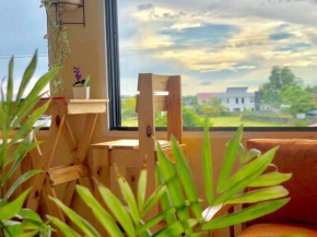 Tropical Breeze Apartments